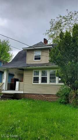 17114 Lipton Avenue, Cleveland, OH 44128