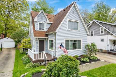 211 Harcourt Drive, Akron, OH 44313