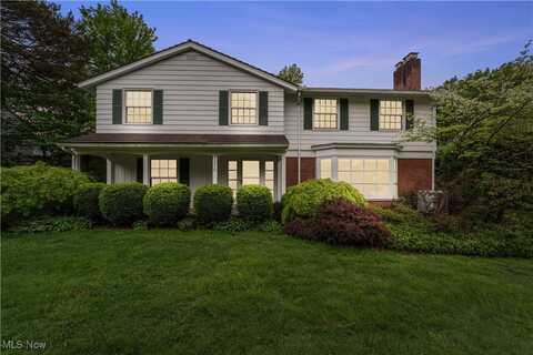 21250 Almar Drive, Shaker Heights, OH 44122