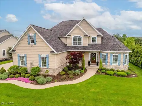 7546 Wyndgate Court Avenue NW, North Canton, OH 44720