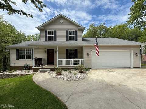 36 Choctaw Trail, Malvern, OH 44644