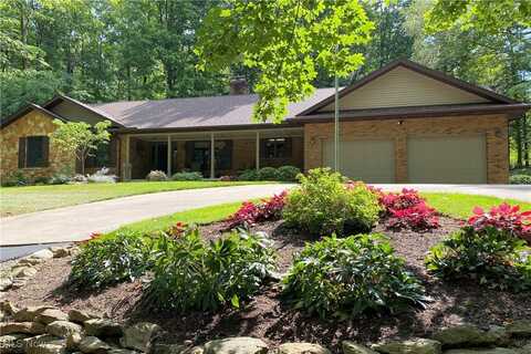 5008 Township Road 382, Berlin, OH 44654