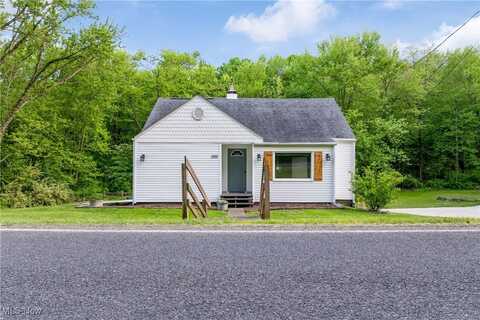 3400 Westbrook Street SE, Magnolia, OH 44643