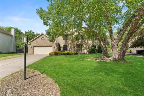 29924 Tamarack Trail, Westlake, OH 44145