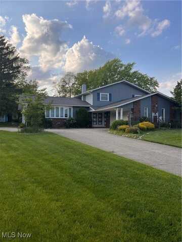 2840 Brian Drive, Parma, OH 44134