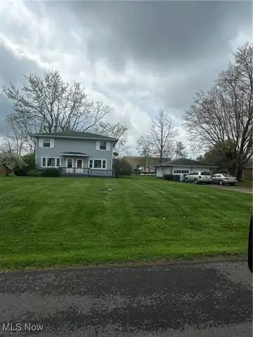 3208 Pleasant Drive, Norton, OH 44203