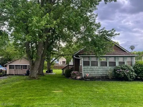 39 Wayne Street, Niles, OH 44446