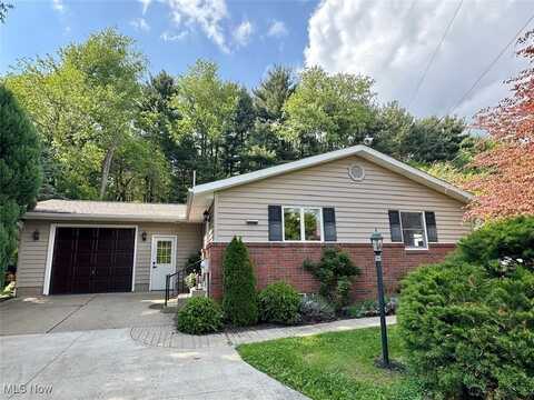 8524 Saint Peters Church Road NW, Bolivar, OH 44612