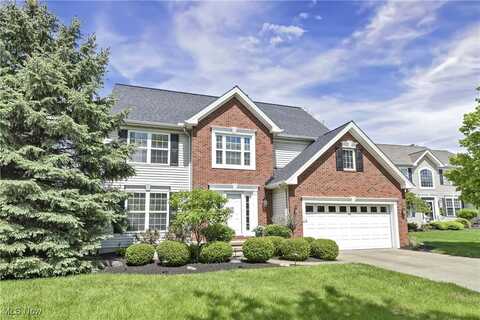 388 Cascade Court, Avon Lake, OH 44012