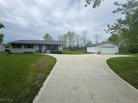 1013 Evening Star Drive, Roaming Shores, OH 44085