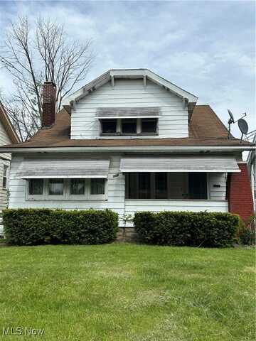 105 N Bon Air Avenue, Youngstown, OH 44509