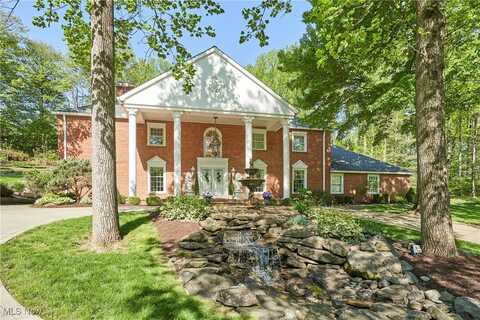 4257 Cliff Spur Drive, Akron, OH 44333