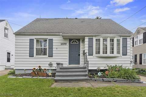 1699 Redwood Avenue, Akron, OH 44301