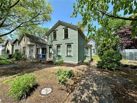 3504 Whitman Avenue, Cleveland, OH 44113