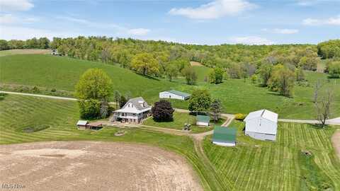40319 County Road 19, Killbuck, OH 44637