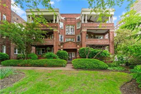2713 Lancashire Road, Cleveland Heights, OH 44106
