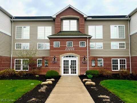 23003 Chandlers Lane, Olmsted Falls, OH 44138