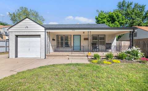 2146 South Old Manor Rd, Wichita, KS 67218