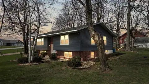 912 S 3rd Street, Edgar, WI 54426