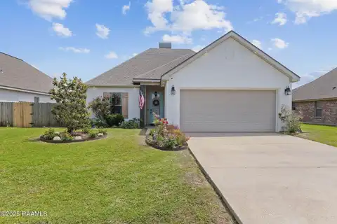 112 Sandhill Crane Drive, Lafayette, LA 70508