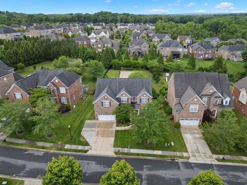 422 Deer Brush Lane, Waxhaw, NC 28173