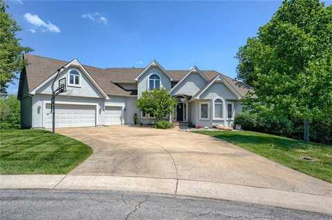 601 SW Forestpark Lane, Lees Summit, MO 64081
