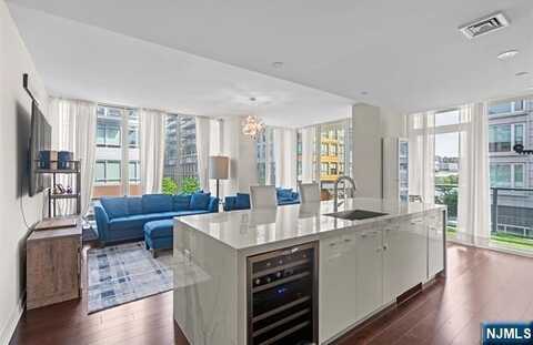 1200 Avenue At Port Imperial 301, Weehawken, NJ 07086