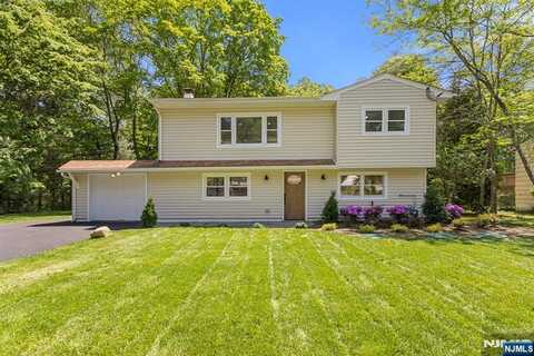 435 Conklintown Road, Ringwood, NJ 07456