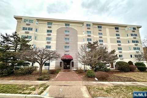 310 Lookout Avenue 206, Hackensack, NJ 07601