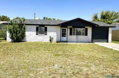 1520 Comer Drive, Clovis, NM 88101