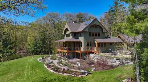 68 Middlebrook Road, Sunapee, NH 03782