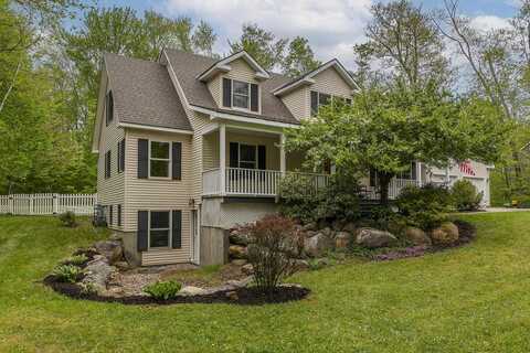 308 Mending Walls Road, Manchester, VT 05255
