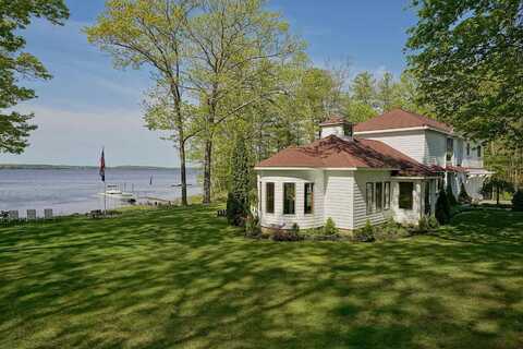 52 Waters Edge, Greenland, NH 03840