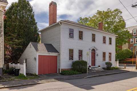 72 Summer Street, Portsmouth, NH 03801