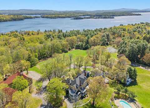 12 Lands End Lane, Moultonborough, NH 03254