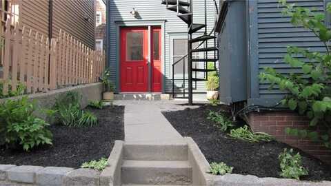 93 High Street, Portsmouth, NH 03801
