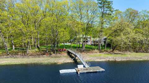 8 Wingate Court, Stratham, NH 03885