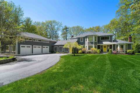 8 Wingate Court, Stratham, NH 03885