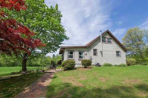 448 Bunker Hill Road, Auburn, NH 03032