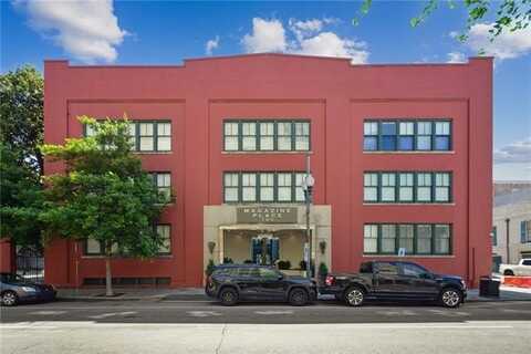 760 MAGAZINE Street, New Orleans, LA 70130