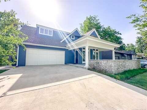 4745 S Boston Place, Tulsa, OK 74105
