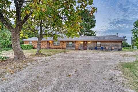 8248 EW 122nd Road, Wetumka, OK 74883