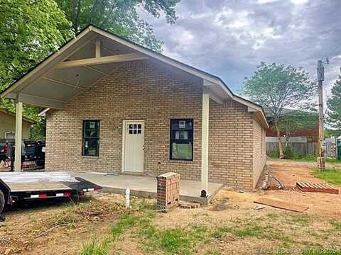 417 E Shawnee Terrace, Tahlequah, OK 74464