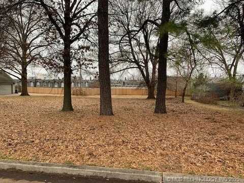 6734 S Atlanta Avenue, Tulsa, OK 74136