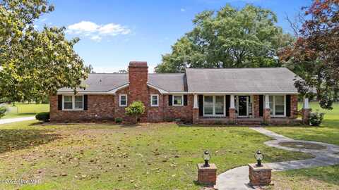 206 Brentwood Court, New Bern, NC 28562