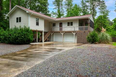39 Beards Creek Drive, Arapahoe, NC 28510