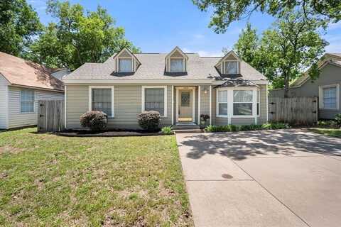 4525 Calmont Avenue, Fort Worth, TX 76107