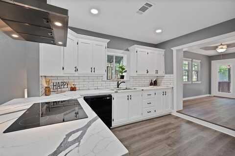 3304 Fm 499, Greenville, TX 75401