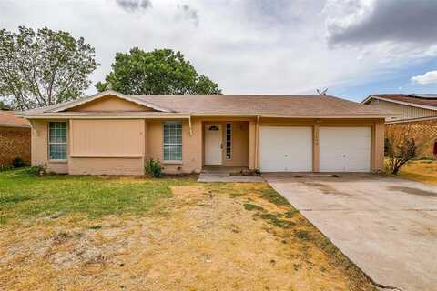 7609 Clover Lane, Watauga, TX 76148