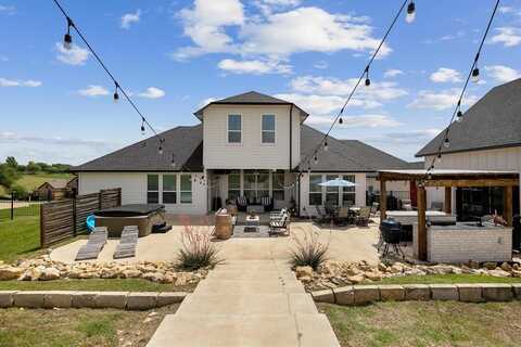 10601 Los Rios Drive, Fort Worth, TX 76179